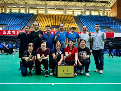 【资环部门工会】2025年教职工乒乓球赛：资环代表队斩获季军 