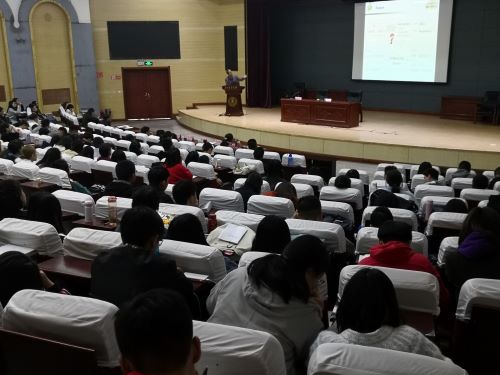 96897dd9716c4d84ba48d0fcf85b01fc.jpg 和文祥教授在山西农业大学做学术报告.jpg