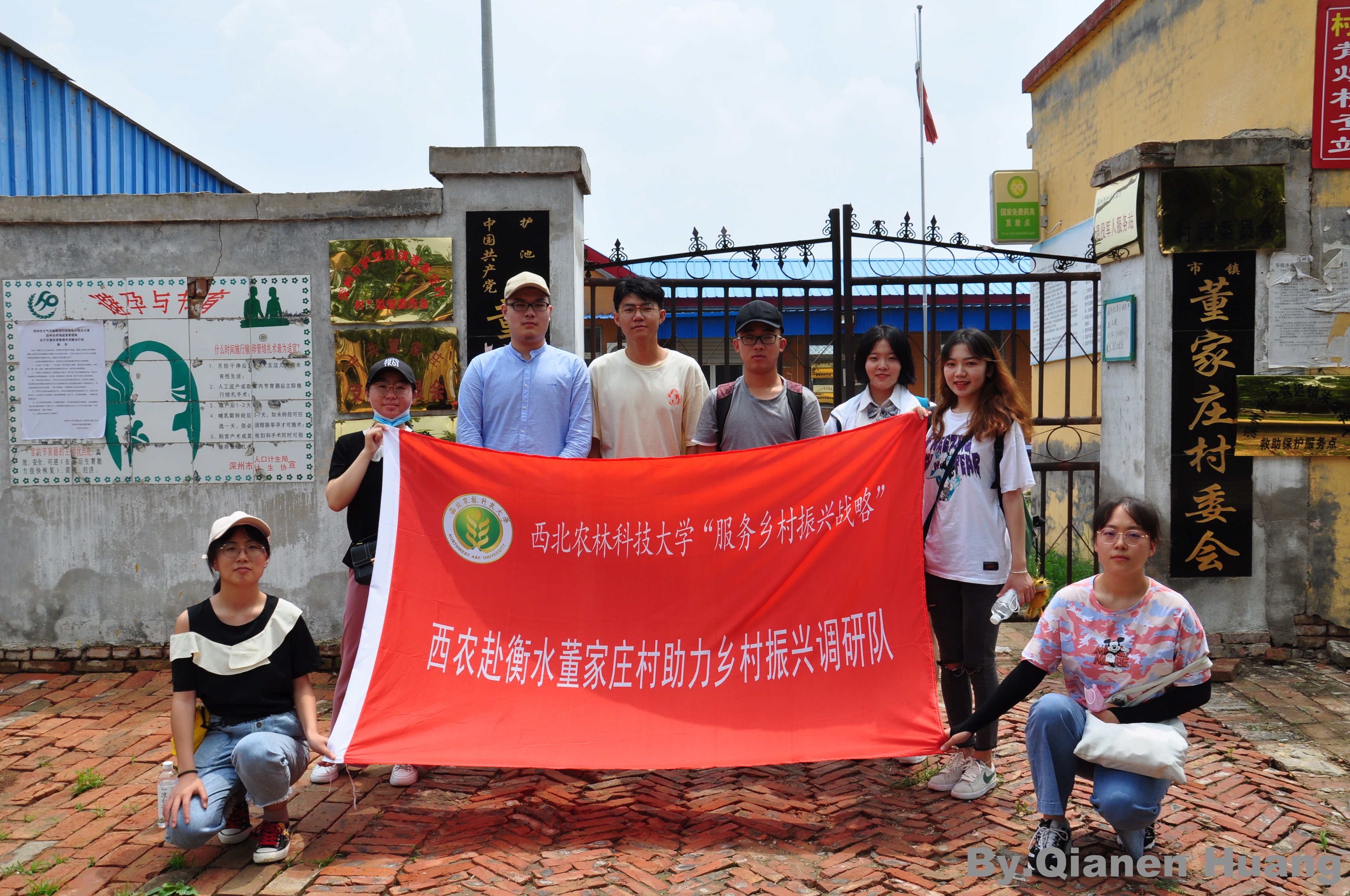 019e994de38a4925b787fcad428aa92a.jpg 019e994de38a4925b787fcad428aa92a.jpg