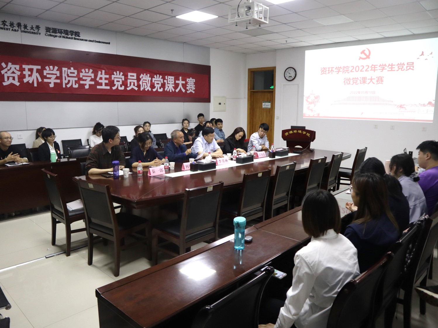 e5f12f8f0c8c4ae2bd0db26f89abf885.jpg e5f12f8f0c8c4ae2bd0db26f89abf885.jpg