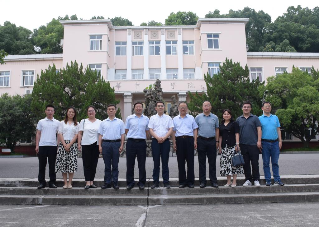 d2dbe8315381416cb7afb95ed9a94503.jpg d2dbe8315381416cb7afb95ed9a94503.jpg